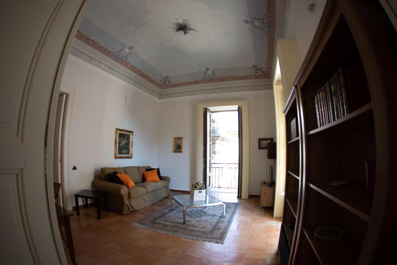 Flavio Gioia Suite Salerno Exterior photo